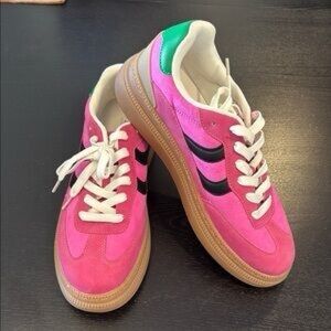 Steve Madden Pink and Green Sneakers